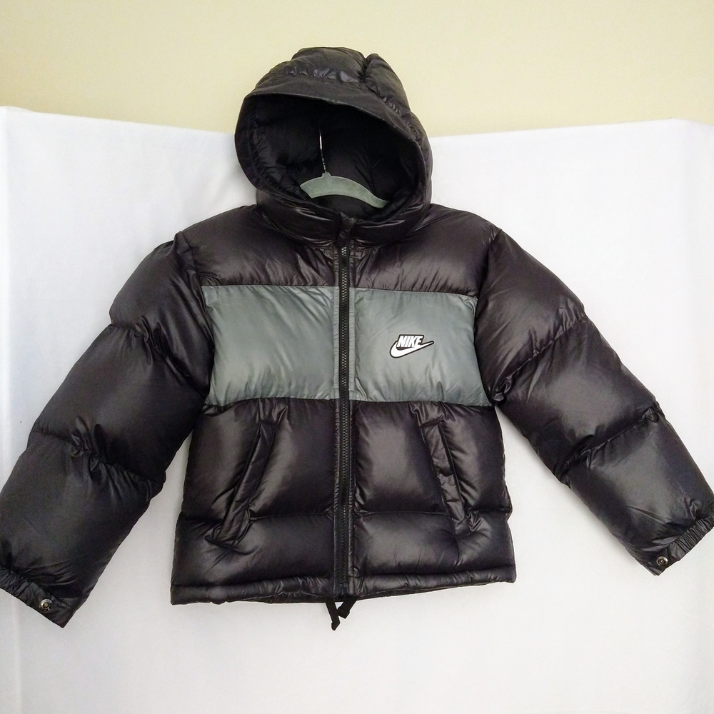 New Winter Nike Kids Heavyweight Synthetic Fill Puffer Jacket, Size Small